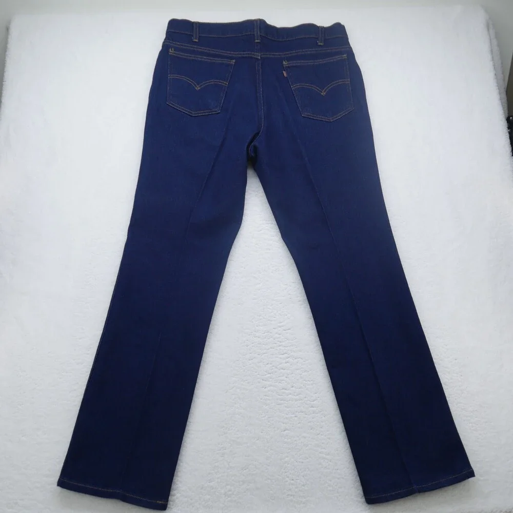 Vintage Levi's 905 Jeans Mens 38x32 Y2K Dark Wash Bootcut Denim Guatemala